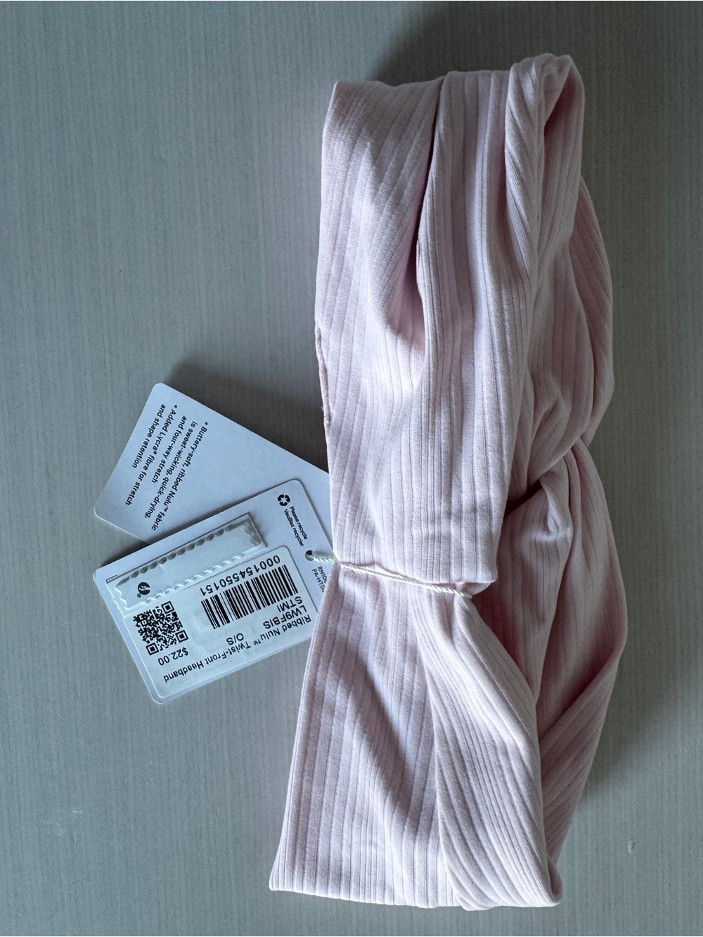 NWT Lululemon Womens Ribbed Nulu Twist-Front
Headband
Strawberry Milkshake - Picture 4 of 4